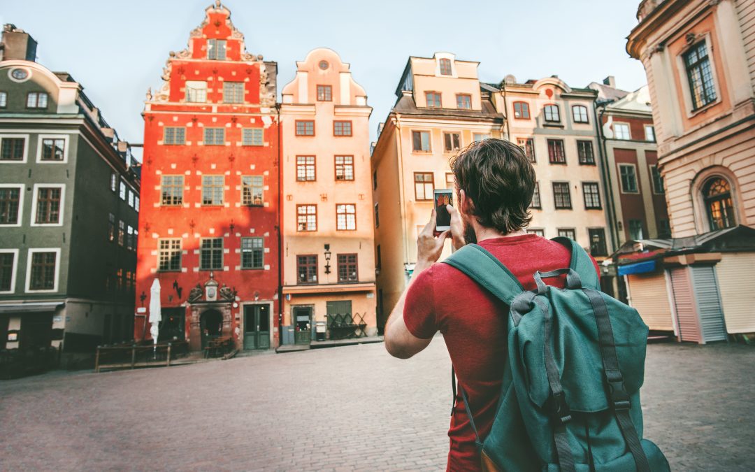 Why Hospitality Companies Should Be Marketing to Millennials